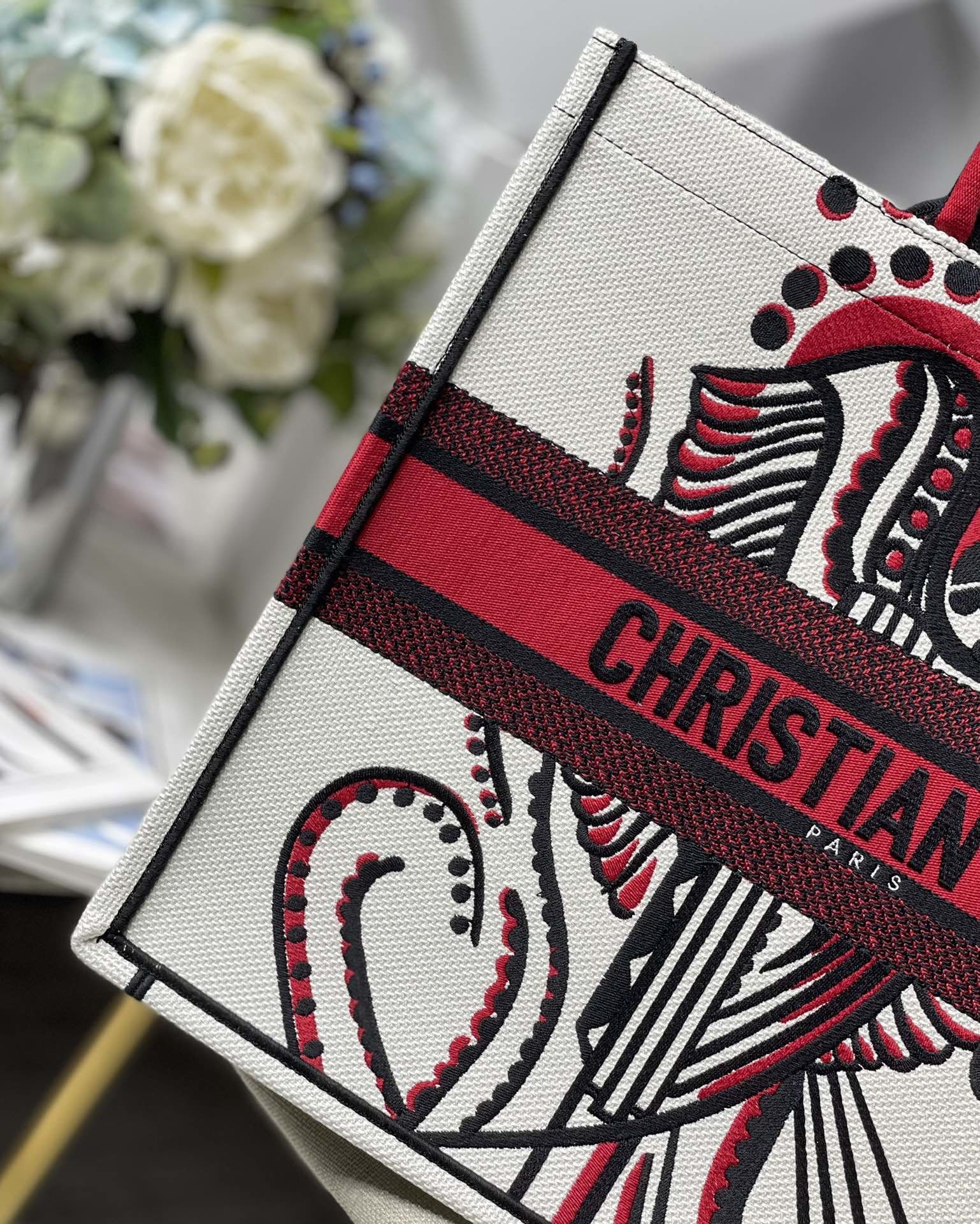 Christian Dior Medium Dior Book Tote Latte Multicolor Cupidon Embroidery, Red/White, For Women Women’s Handbags, 41cm CDZTQG_