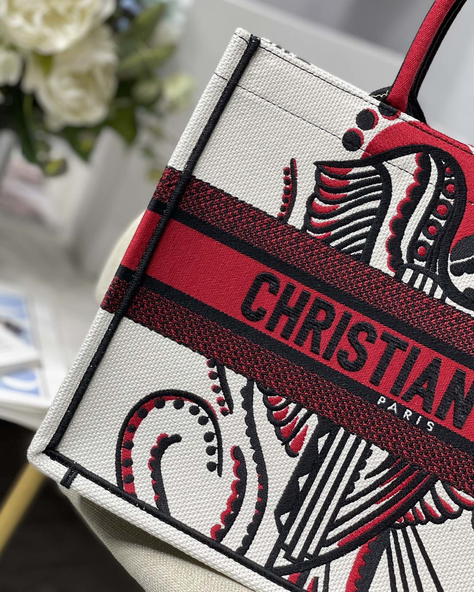Christian Dior Medium Dior Book Tote Latte Multicolor Cupidon Embroidery, Red/White, For Women Women’s Handbags, 41cm CDZTQG_