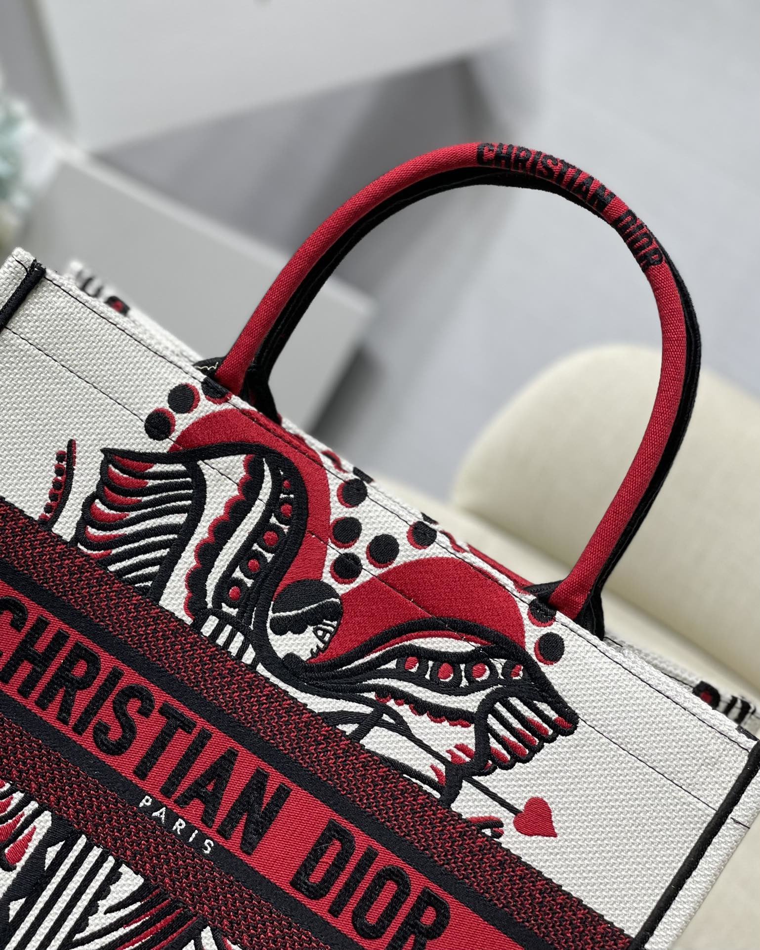Christian Dior Medium Dior Book Tote Latte Multicolor Cupidon Embroidery, Red/White, For Women Women’s Handbags, 41cm CDZTQG_
