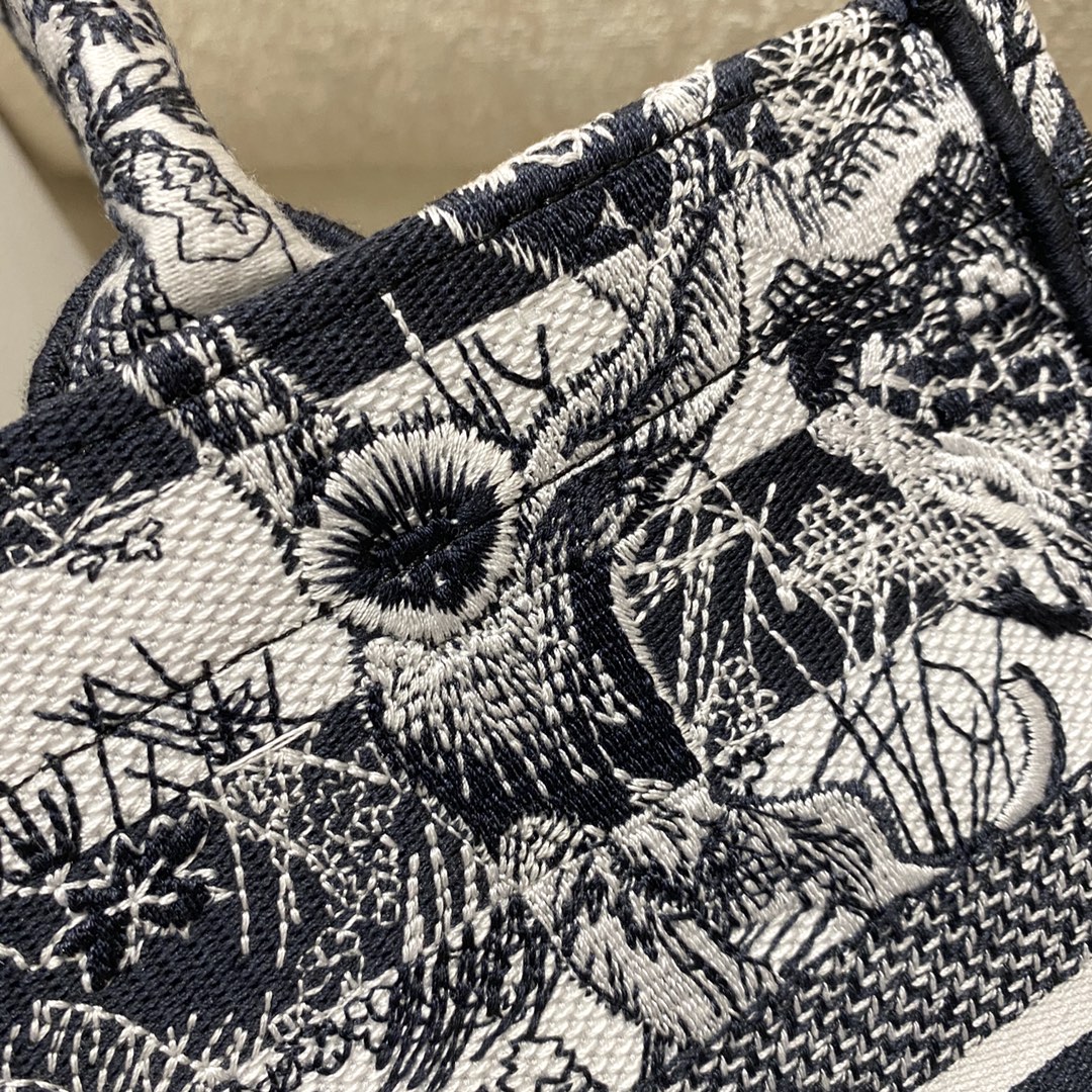 Christian Dior Medium Dior Book Tote Toile de Jouy Stripes Embroidery, Black For Women Women’s Handbags, 36cm CDZRLP_