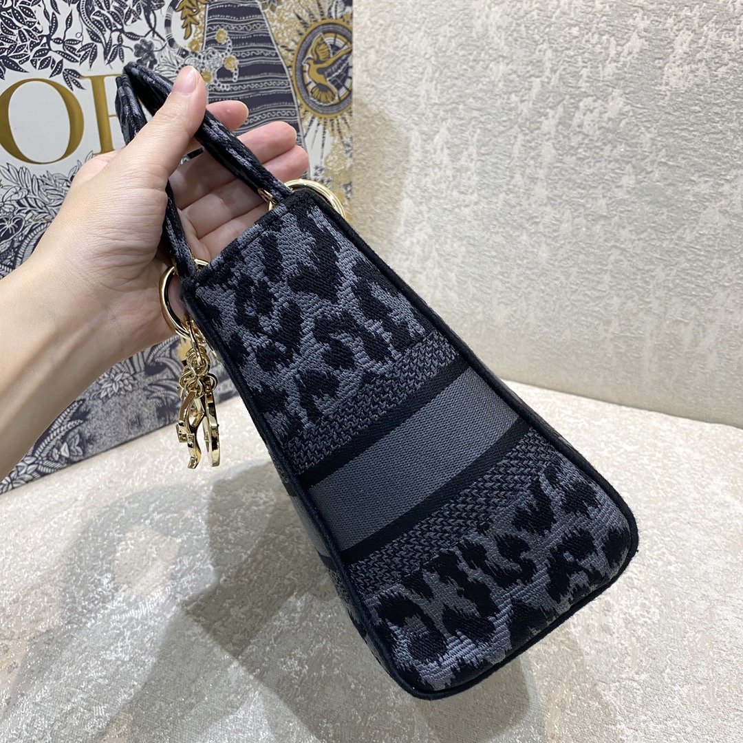 Christian Dior Medium Dior Lady D-Lite Bag Blue and Black Mizza Embroidery, Blue and Black, For Women Women’s Handbags, Crossbody Bags, 24cm CDORHM_