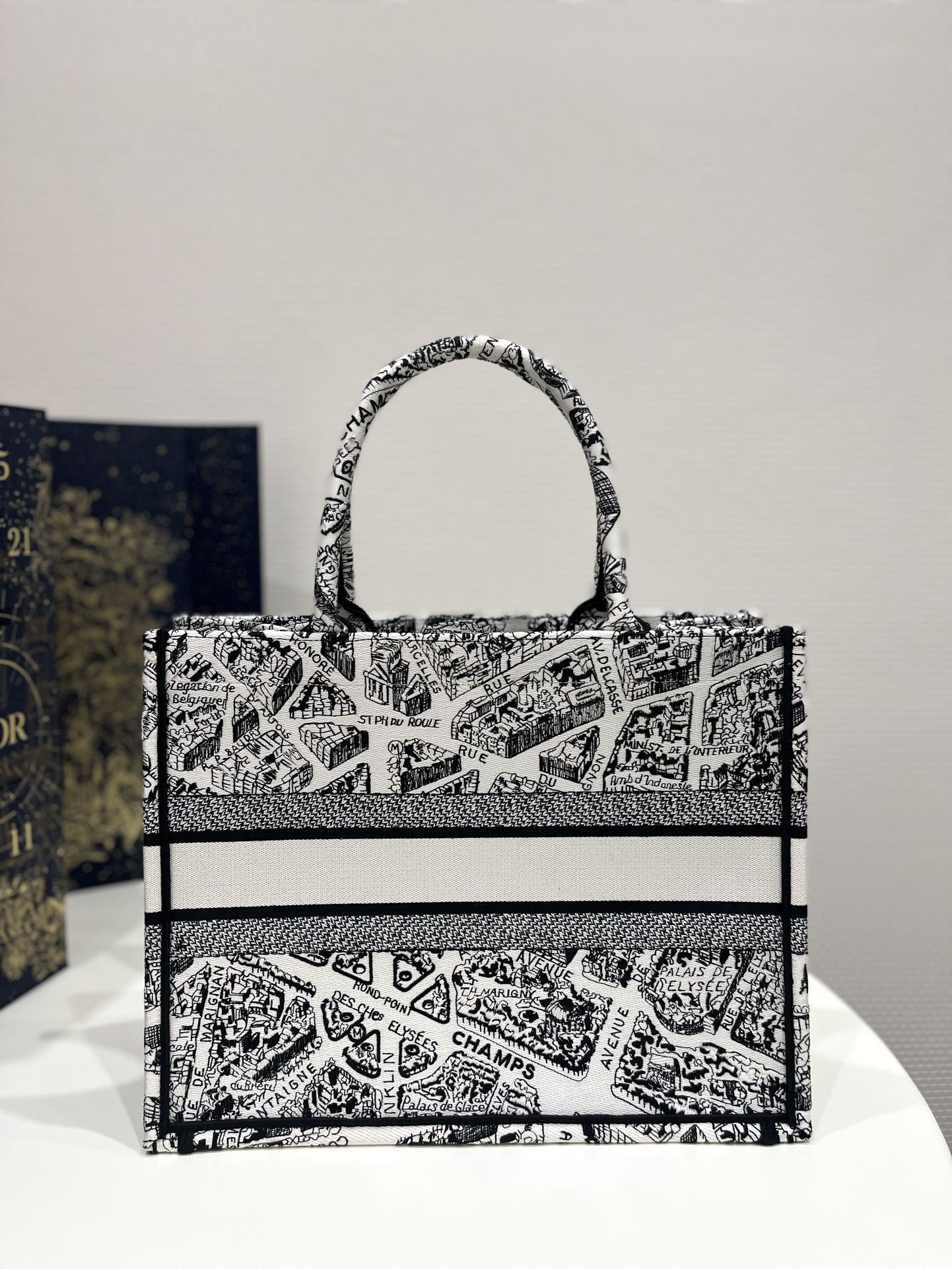 Christian Dior Medium Dior Tote Bag Black And  For Women 14in/ 36cmZOMP_
