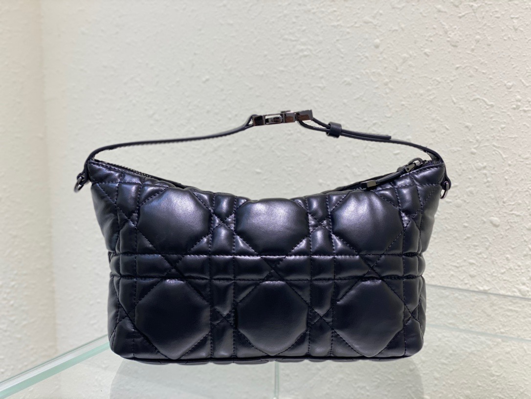 Christian Dior Medium DiorTravel Nomad Pouch Black, For Women, Women’s Handbags 8.5in/22cm CDBMIG_