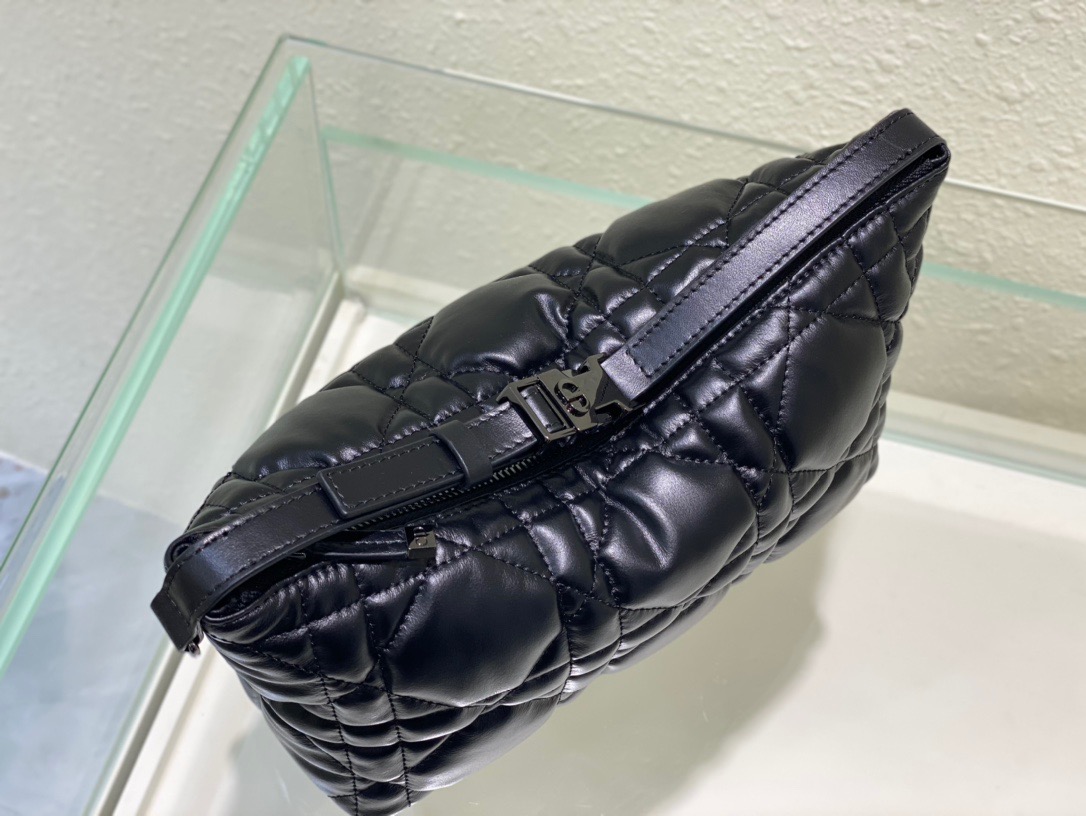 Christian Dior Medium DiorTravel Nomad Pouch Black, For Women, Women’s Handbags 8.5in/22cm CDBMIG_