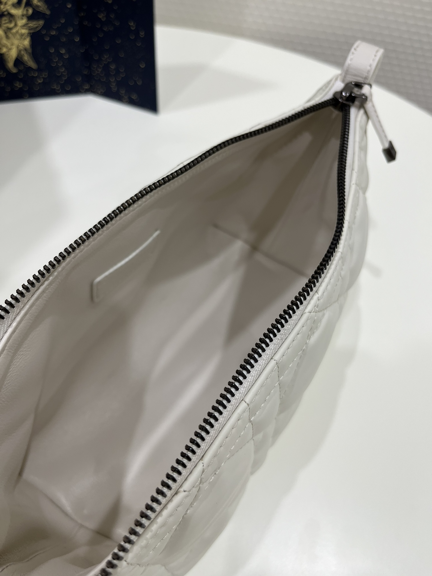 Christian Dior Medium Diortravel Nomad Pouch Black/White For Women 8.5in/ 22cmBMIG_
