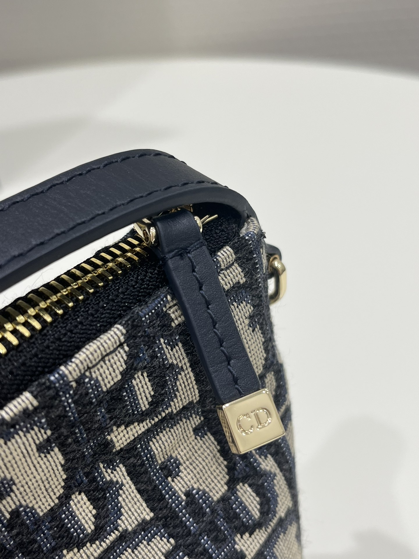 Christian Dior Medium Diortravel Nomad Pouch Blue For Women 8.5in/ 22cmOTZQ_