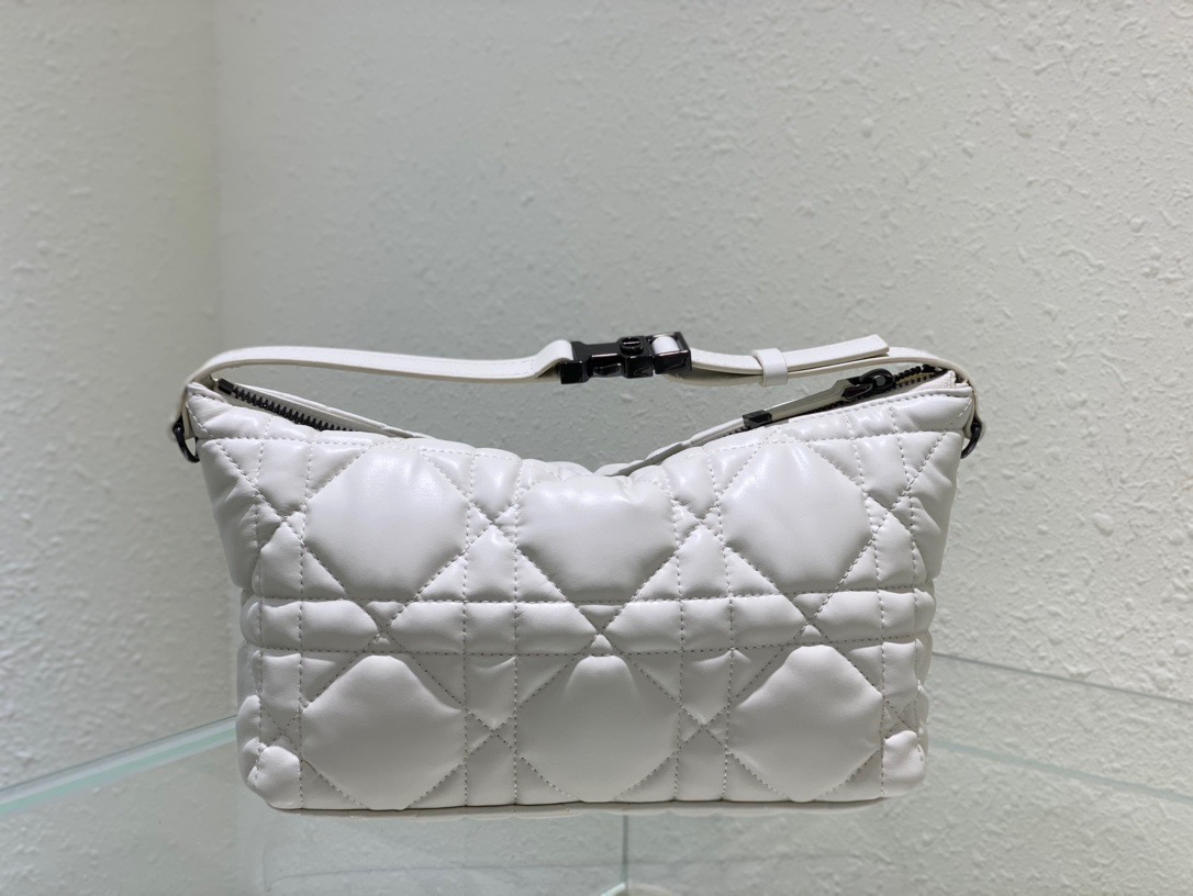 Christian Dior Medium DiorTravel Nomad Pouch White, For Women, Women’s Handbags 8.5in/22cm CDBMIG_