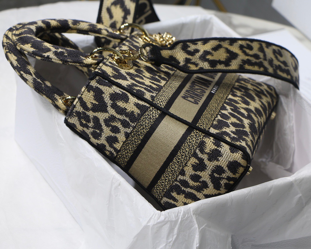 Christian Dior Medium Lady D-Lite Bag Black Gold, For Women, Women’s Handbags 24cm/9.5in CDORHM_