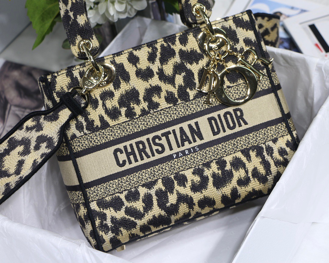 Christian Dior Medium Lady D-Lite Bag Black Gold, For Women, Women’s Handbags 24cm/9.5in CDORHM_
