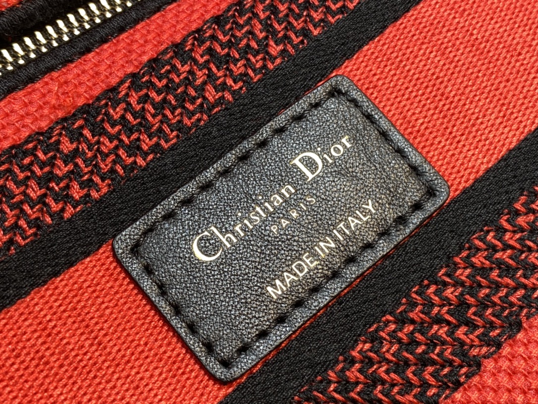 Christian Dior Medium Lady D-Lite Bag D-Flower Pop Embroidery, Bright Pink Multicolor, For Women Women’s Handbags, 24cm CDOROO_