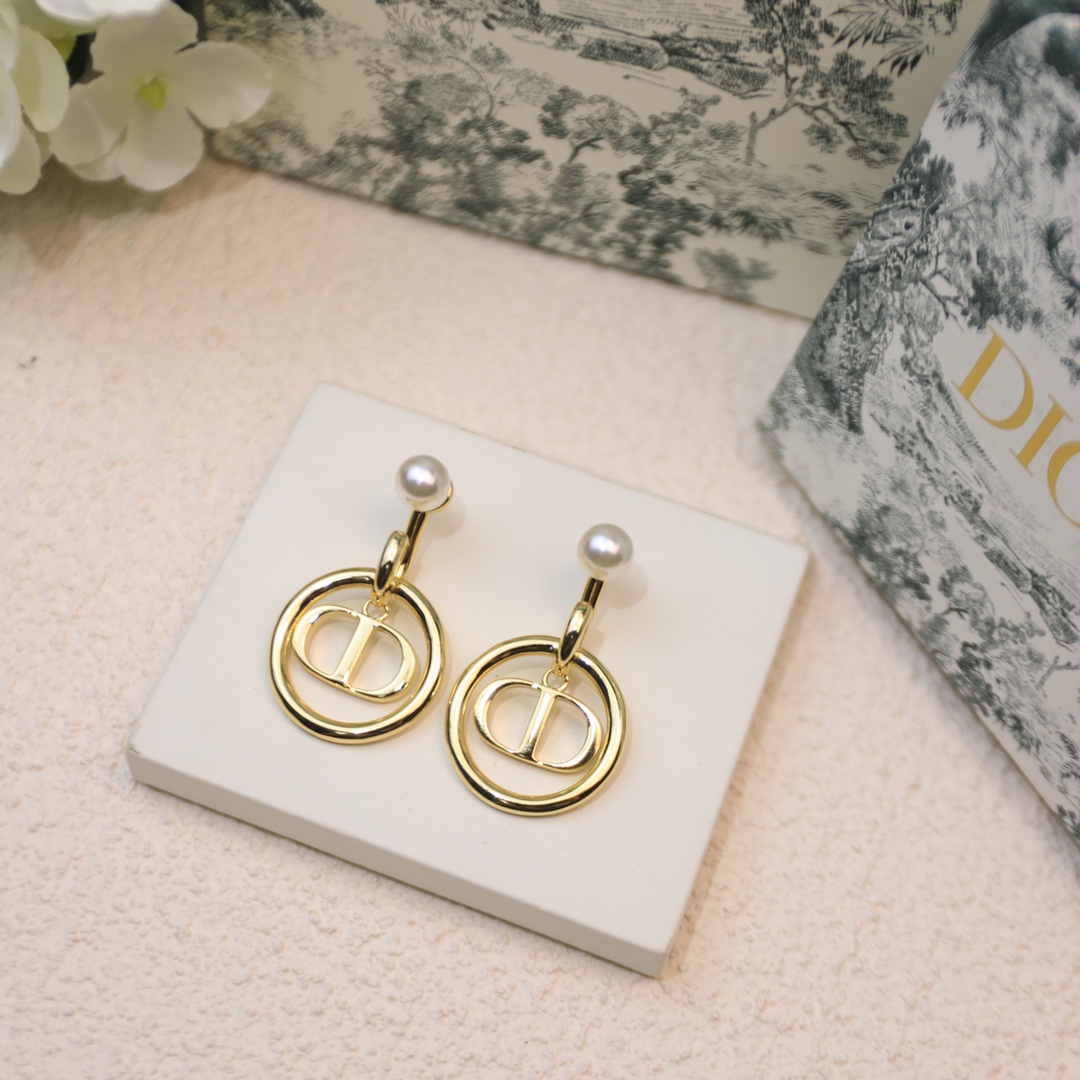Christian Dior Metal CD Circle Earrings Gold Tone For Women