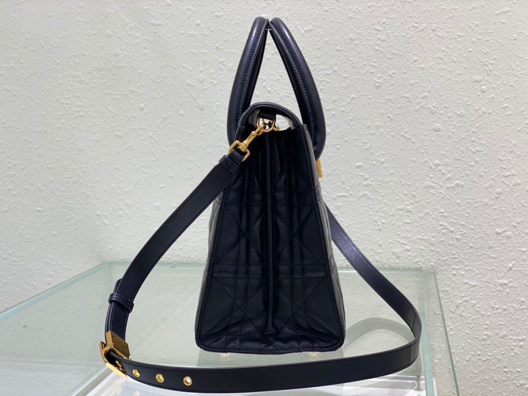 Christian Dior Micro 30 Montaigne Bag Black, For Women, Women’s Handbags 15cm/6in CDUMOS_