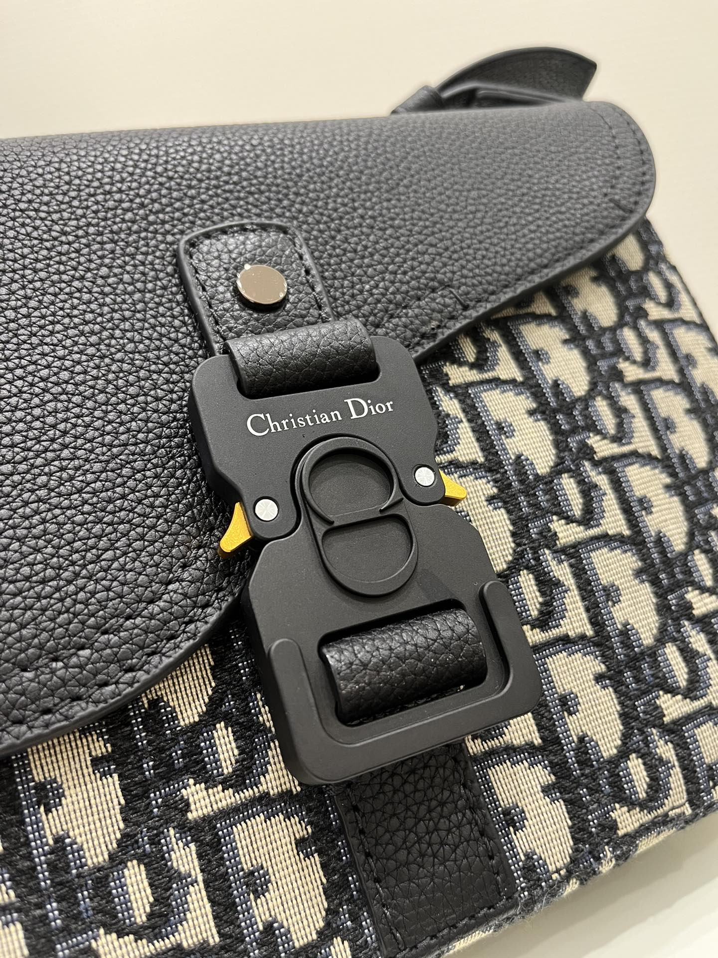 Christian Dior Mini Saddle Bag With Strap Black For Women 9in/23cm 1ADPO049YKS_H27E