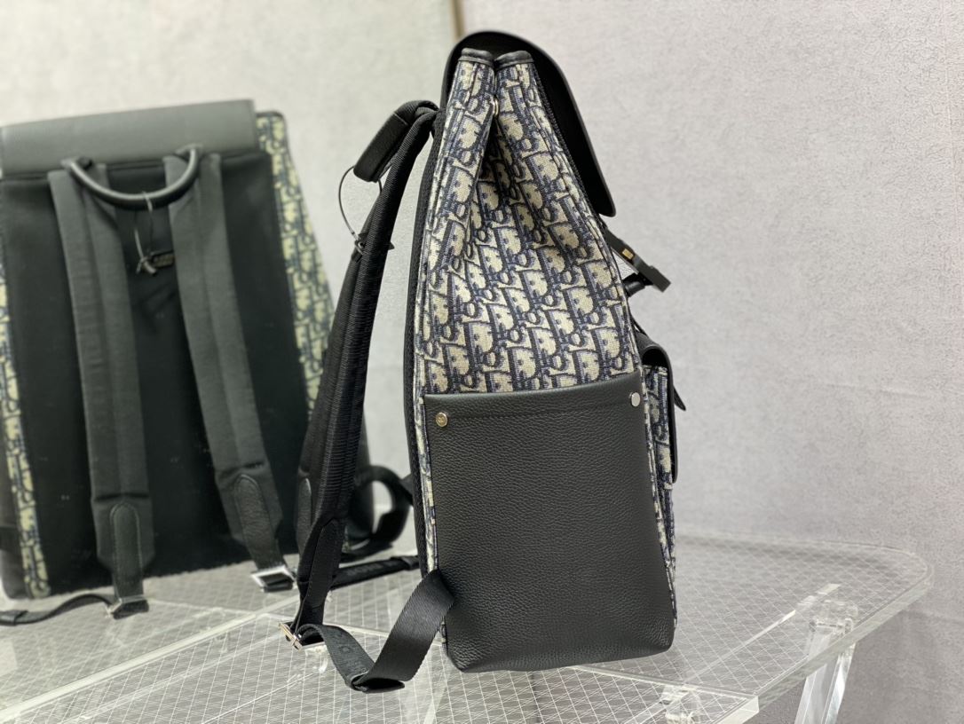 Christian Dior Oblique Jacquard Saddle Backpack Black For Men 16.1 in/41 cm