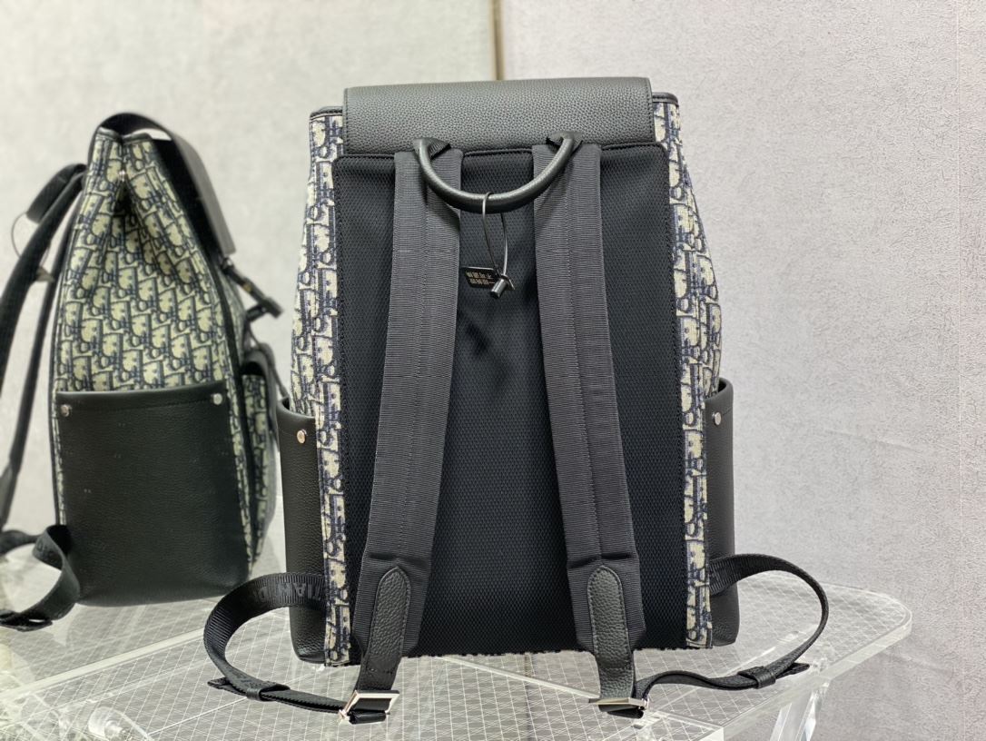 Christian Dior Oblique Jacquard Saddle Backpack Black For Men 16.1 in/41 cm
