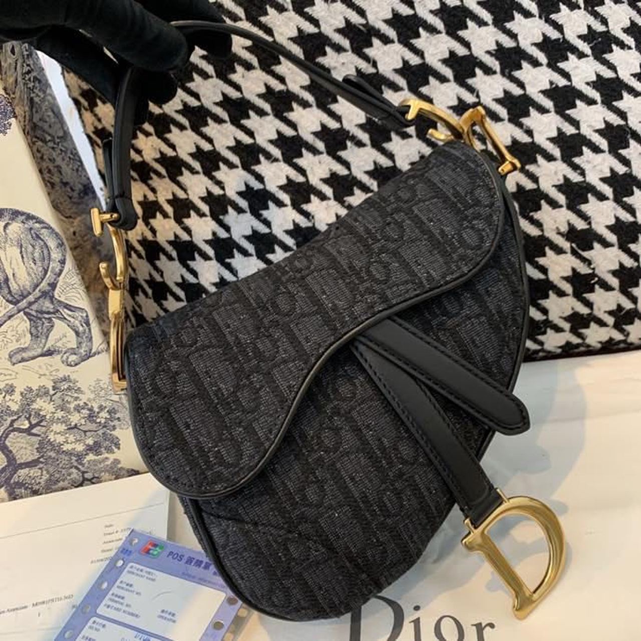 Christian Dior Saddle Bag Black Oblique Embroidered Canvas Gold Toned Hardware For Women 19.5cm/7.6in CD