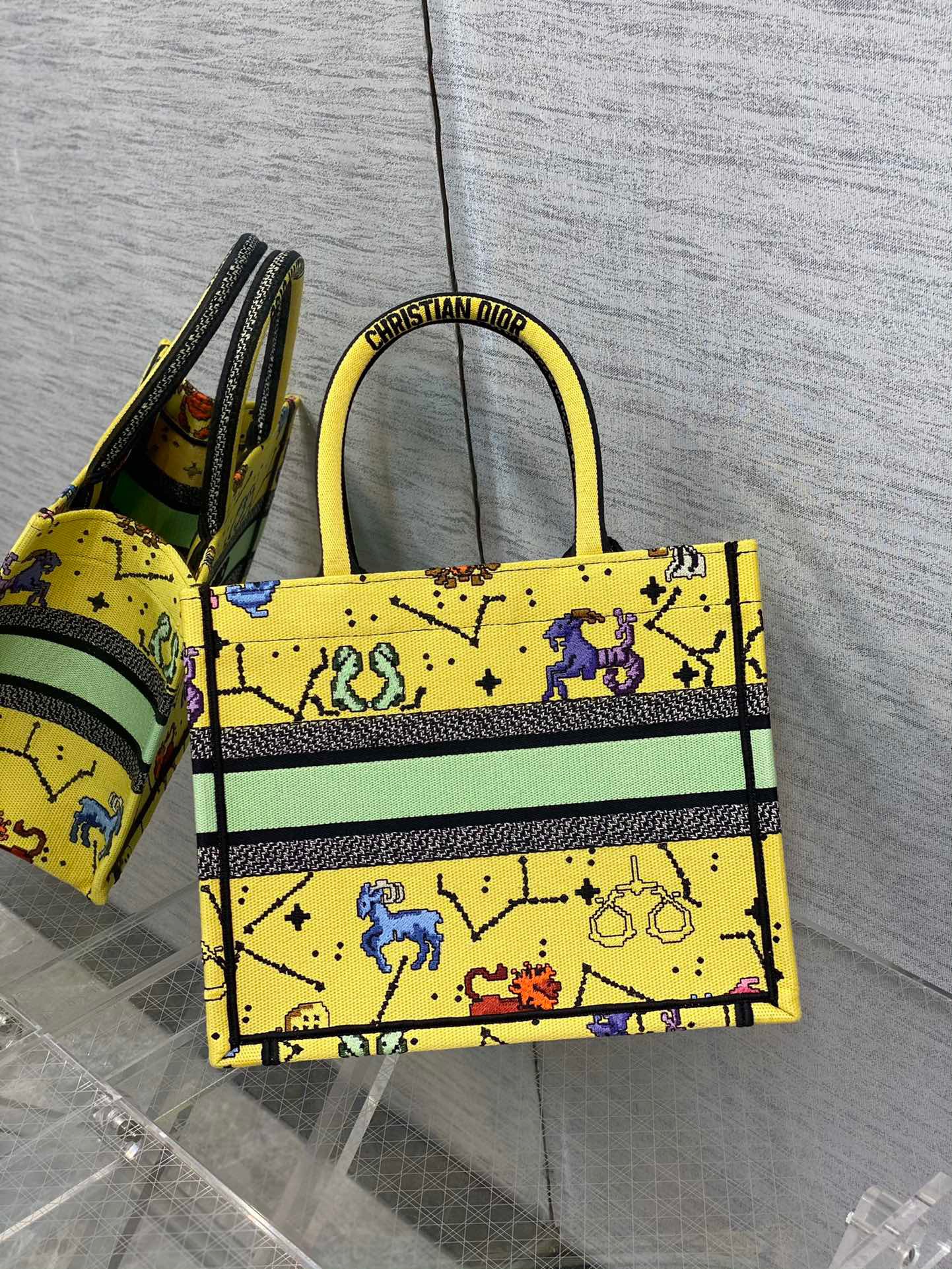 Christian Dior Small Dior Book Tote Yellow, For Women, Women’s Handbags 26.5cm/10.5in CDZRTY_