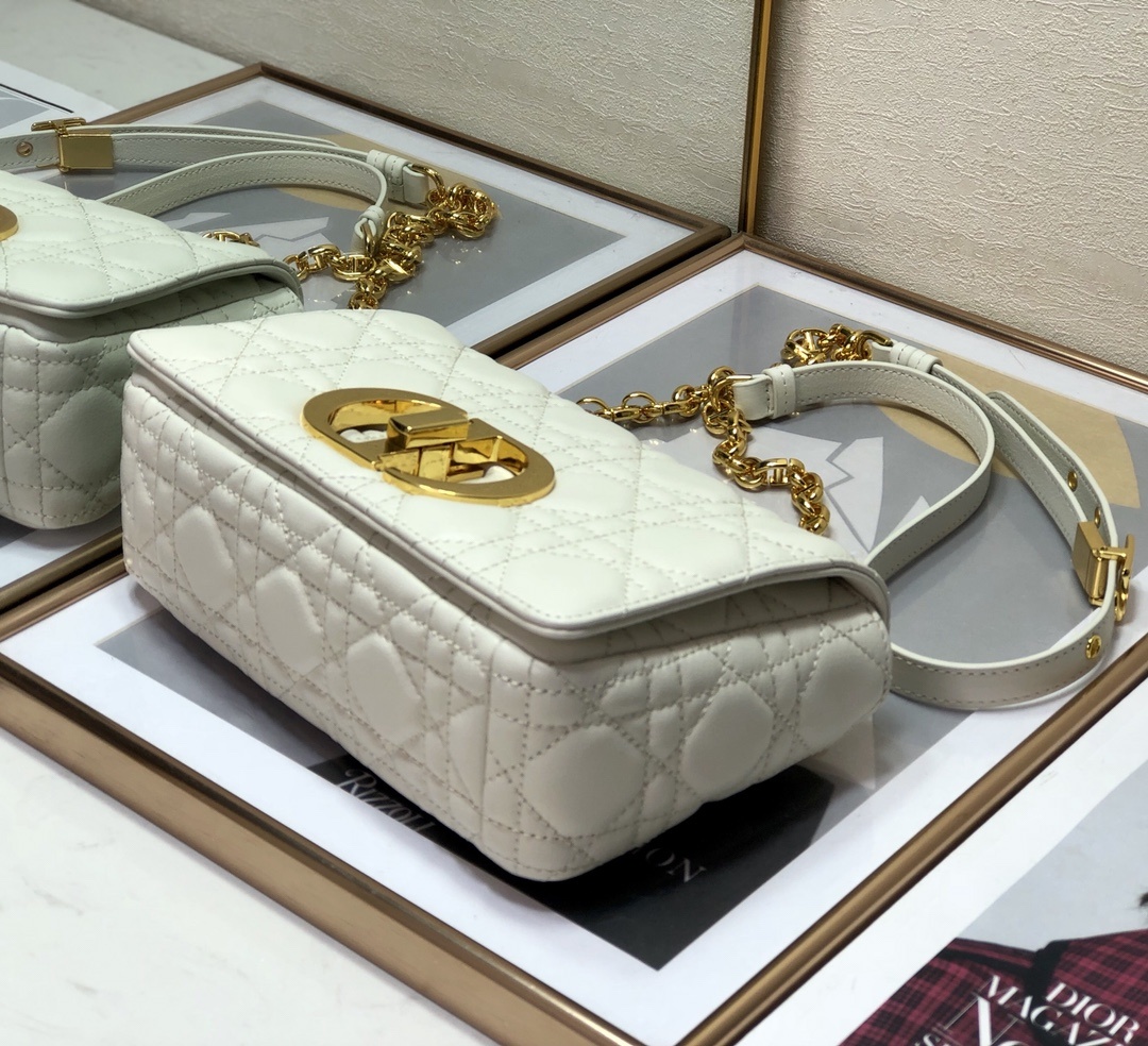 Christian Dior Small Dior Caro Bag, White, For Women Women’s Handbags, Shoulder Bags, Crossbody Bags, 20cm CDUWHC_M35U