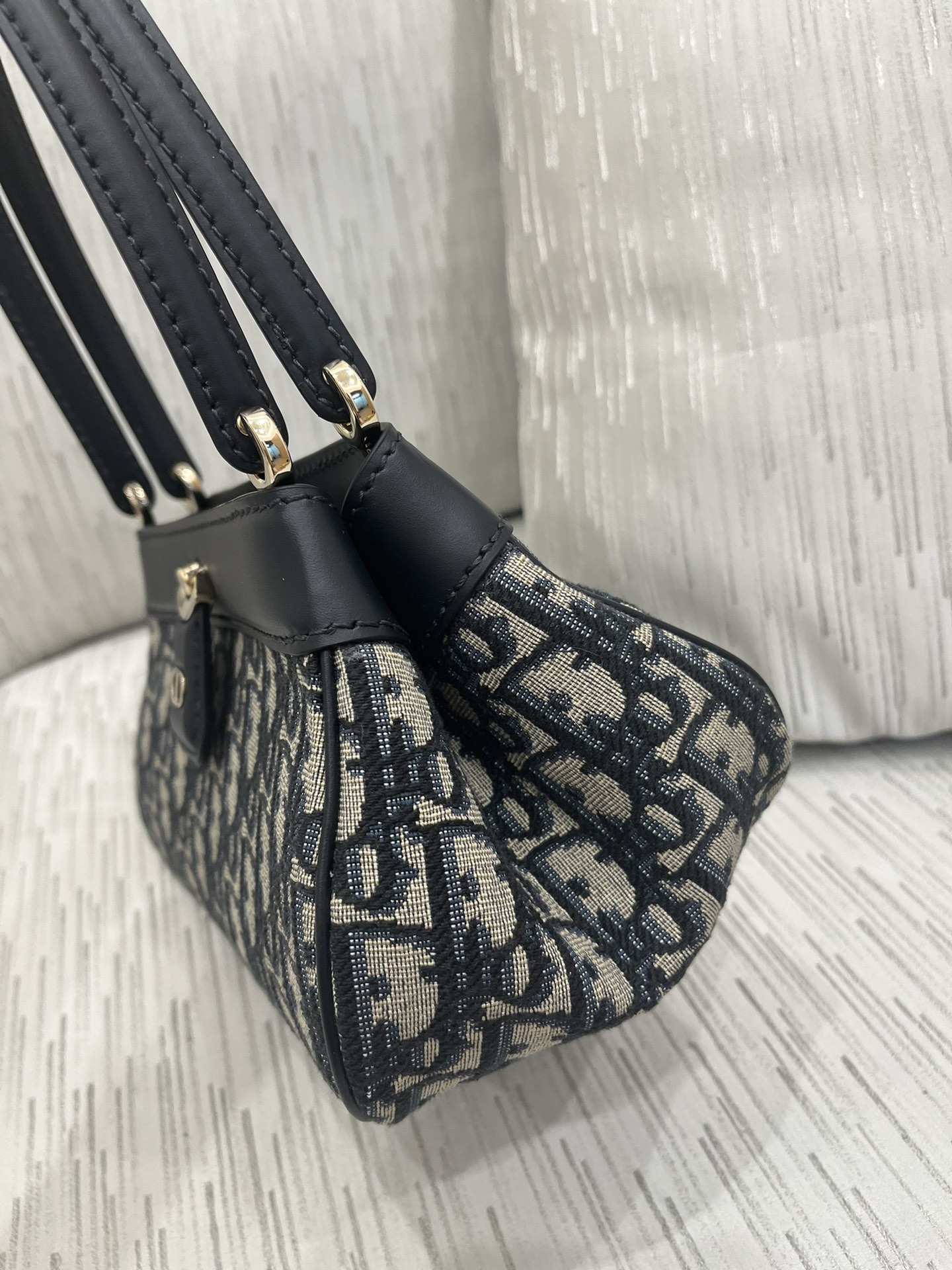 Christian Dior Small Dior Key Bag Black For Women 8.5in/22cmOTZQ_