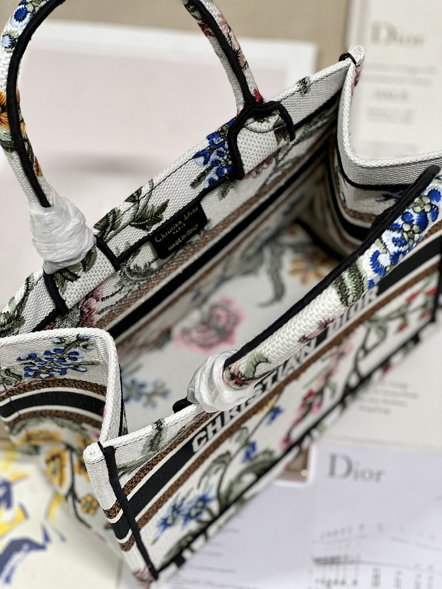 Christian Dior Small Dior Tote Bag White/Black For Women 10.5 in/ 26.5cm
