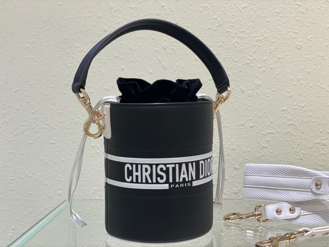 Christian Dior Small Dior Vibe Bucket Bag Black, For Women, Women’s Handbags 5.5in/14cm CDOOBR_