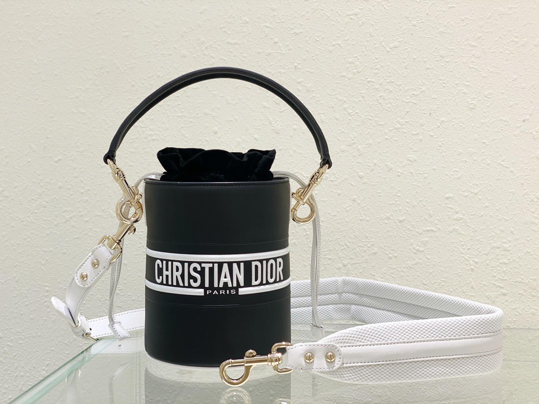 Christian Dior Small Dior Vibe Bucket Bag Black, For Women, Women’s Handbags 5.5in/14cm CDOOBR_