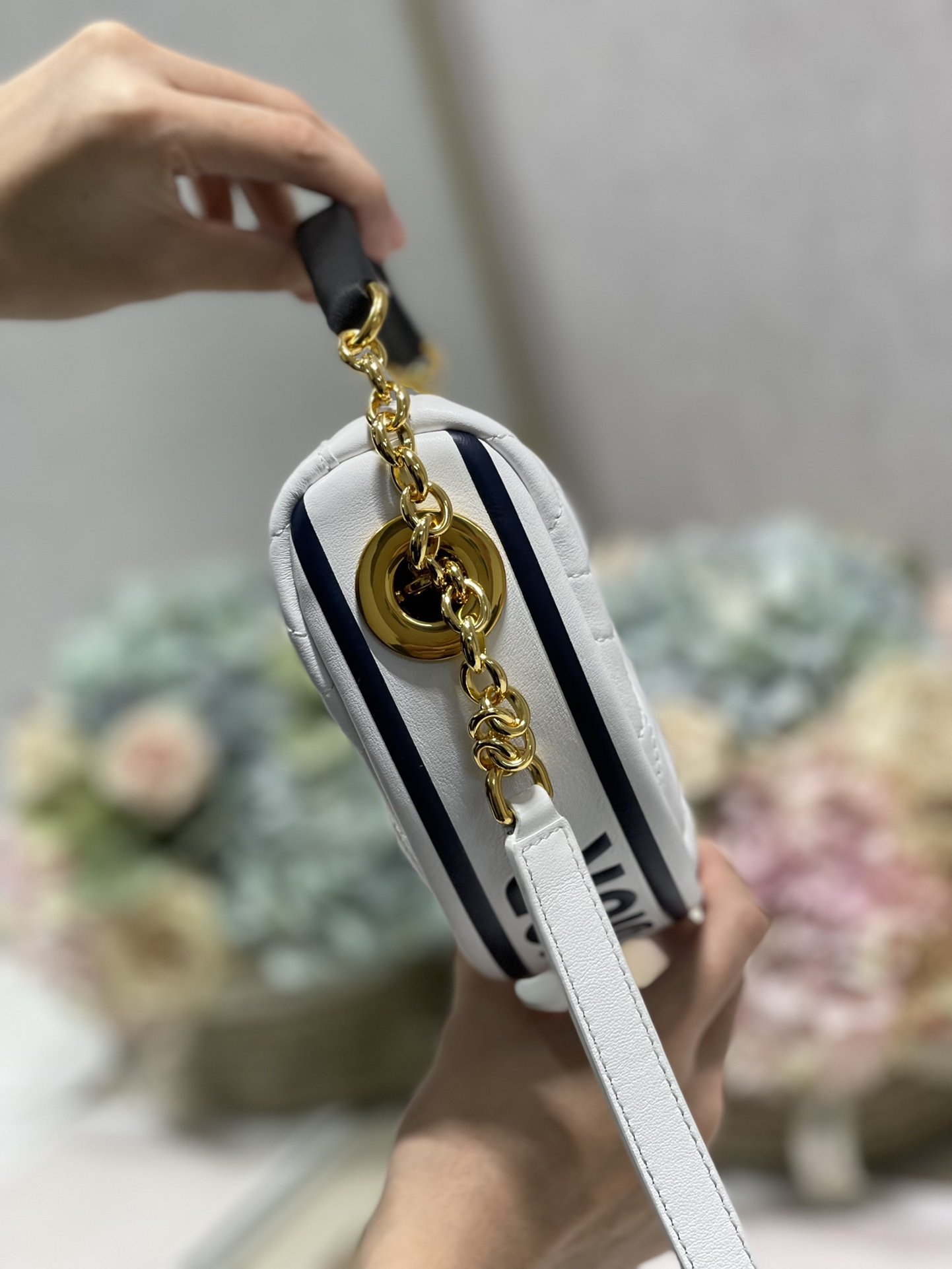 Christian Dior Small Dior Vibe Hobo Bag White Cannage, White, For Women Women’s Handbags, Crossbody Bags, 20cm CDONOA_