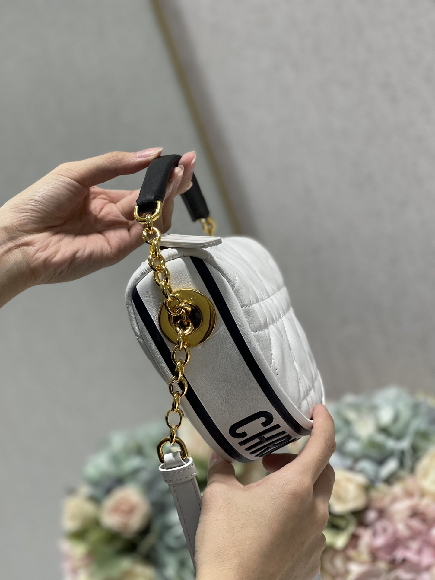 Christian Dior Small Dior Vibe Hobo Bag White Cannage, White, For Women Women’s Handbags, Crossbody Bags, 20cm CDONOA_