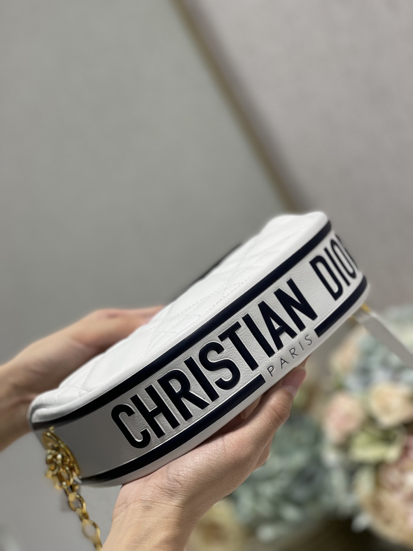 Christian Dior Small Dior Vibe Hobo Bag White Cannage, White, For Women Women’s Handbags, Crossbody Bags, 20cm CDONOA_