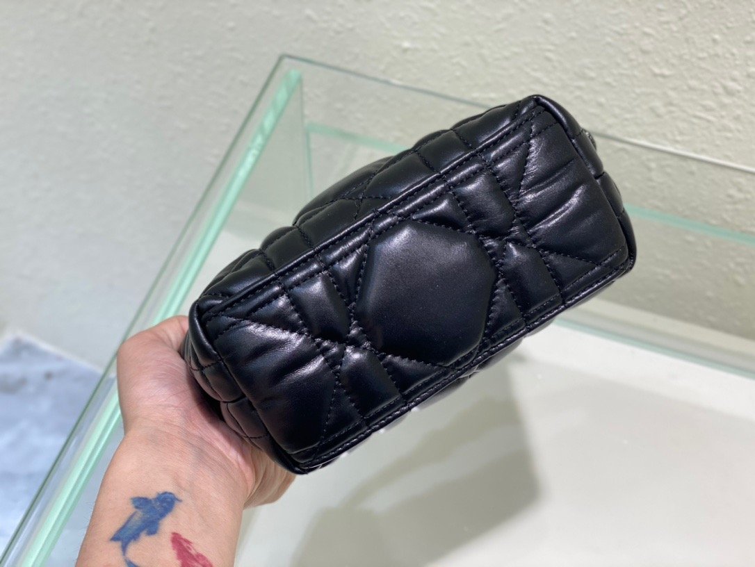 Christian Dior Small DiorTravel Nomad Pouch Black, For Women, Women’s Handbags 6in/15cm CDBMIG_