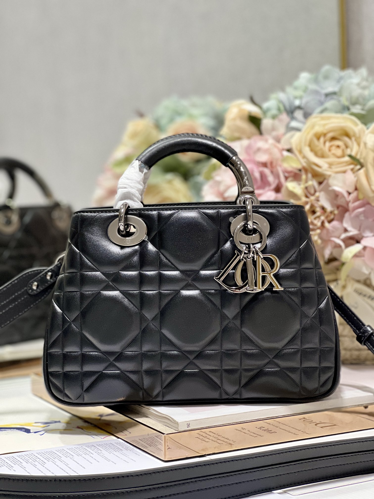 Christian Dior The Medium Lady 95.22 Bag With Black Tone Hardware Black/White/Grey For Women 9.5in/ 24cm
