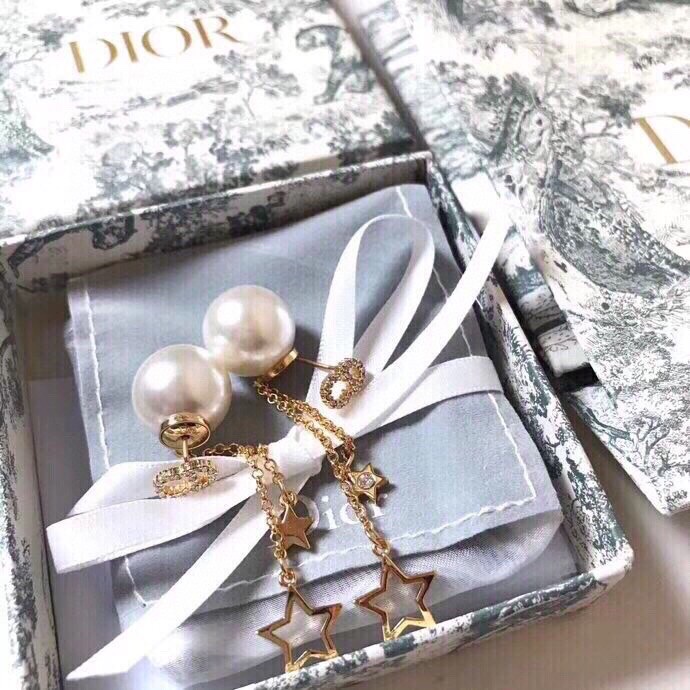 Christian Dior Two Stars Long Earrings Gold Tone For Women