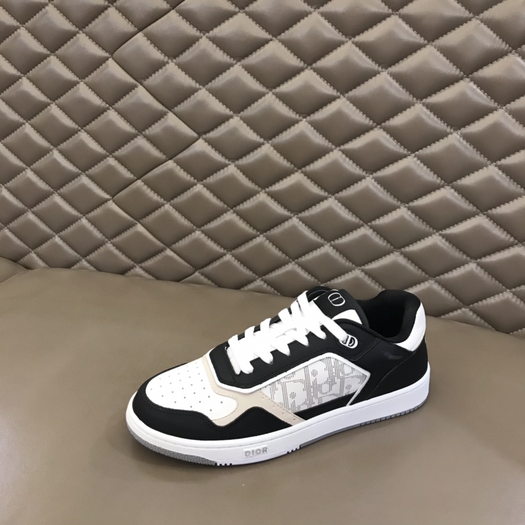 Christian Dior Women’s  B27 Low-Top Sneaker Black And White For Women CD