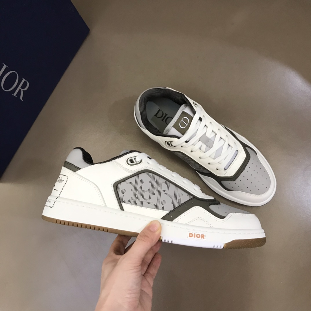 Christian Dior Women’s  B27 Low-Top Sneaker Gray And White For Women CD