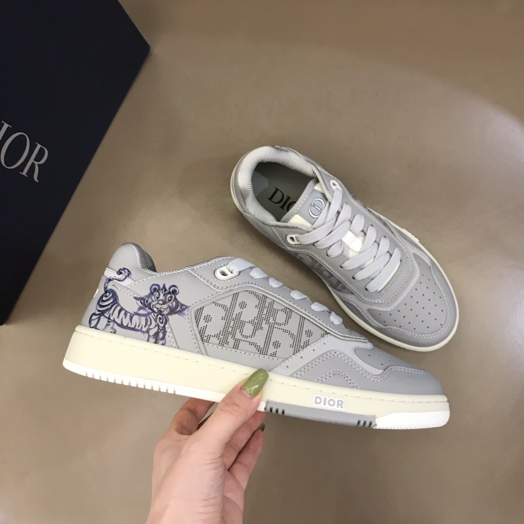 Christian Dior Women’s  B27 Low-Top Sneaker Gray For Women CD