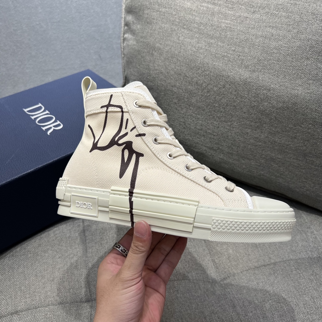 Christian Dior Women’s B23 Cactus Jack Dior High-Top Sneaker Beige For Women CD