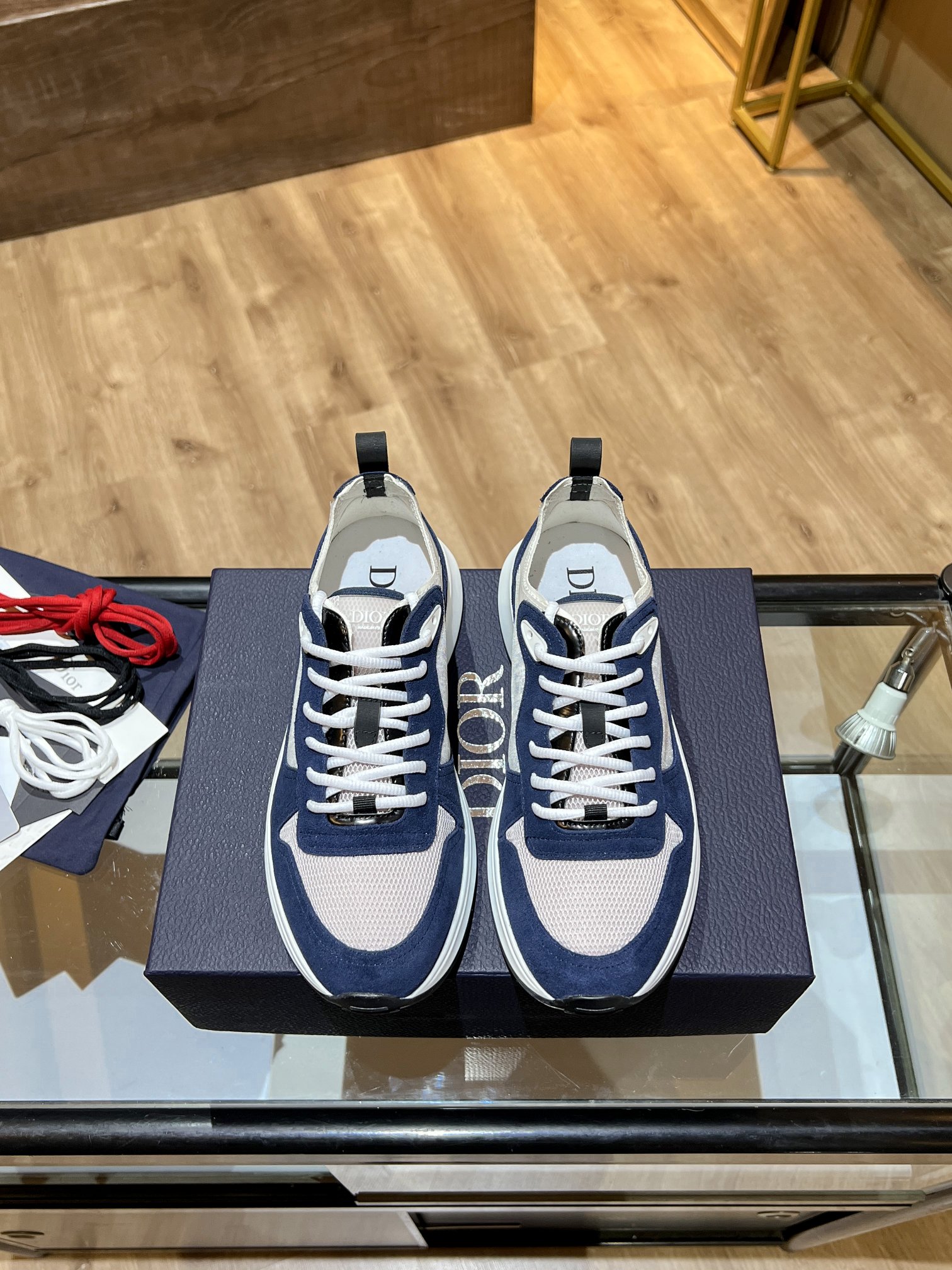 Christian Dior Women’s B25 Runner Sneaker Blue For Women CD