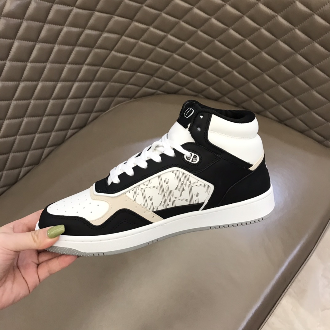 Christian Dior Women’s B27 High-Top Sneaker Black And White For Women CD