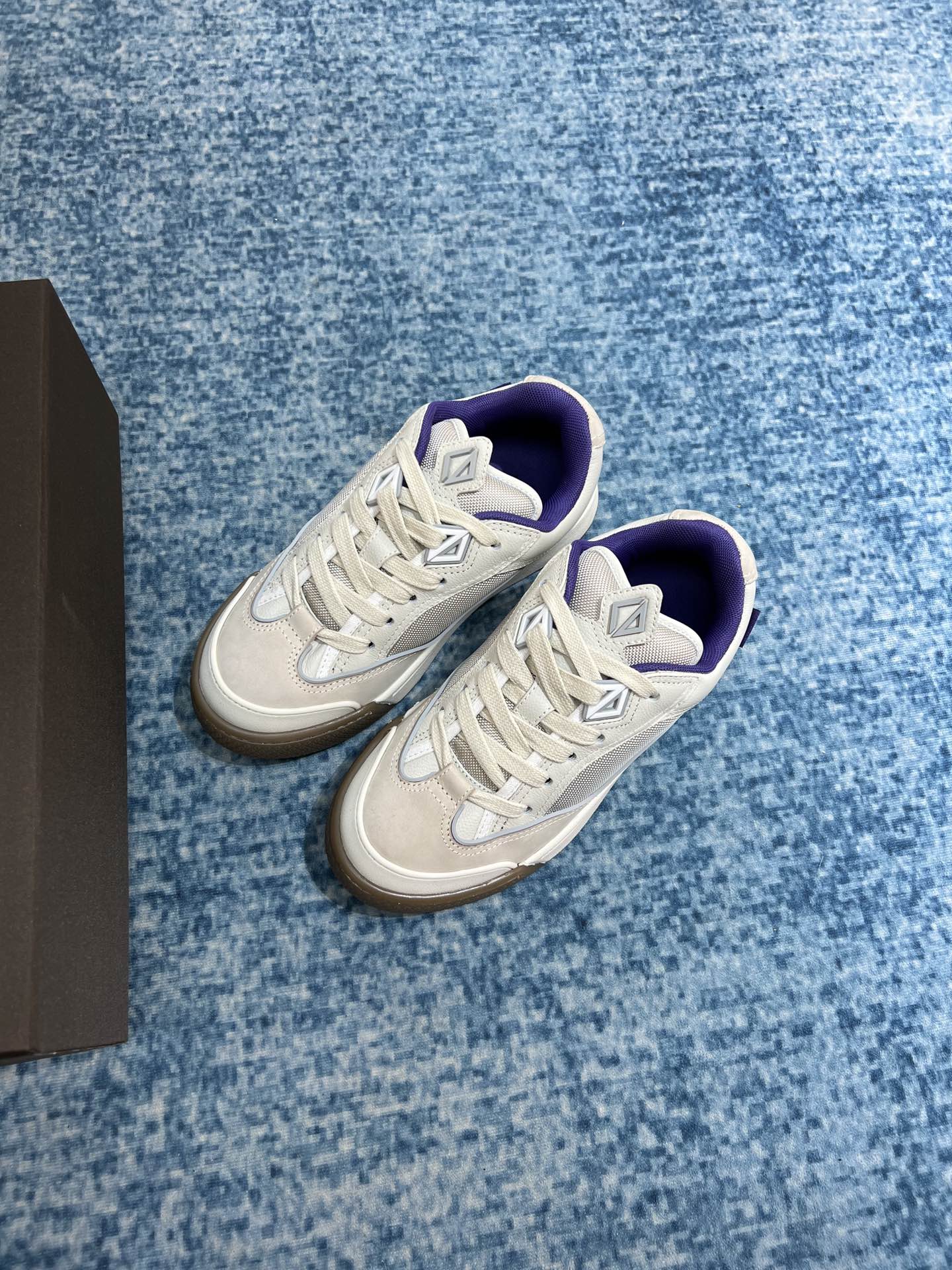 Christian Dior Women’s B713 Sneaker White For Women CD