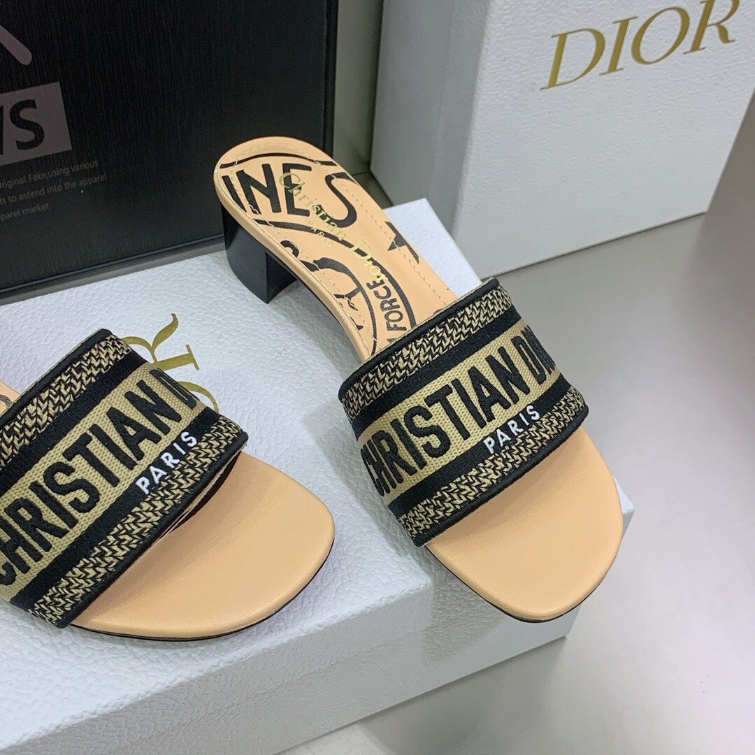 Christian Dior Women’s Dway Heeled Slide Beige For Women CD
