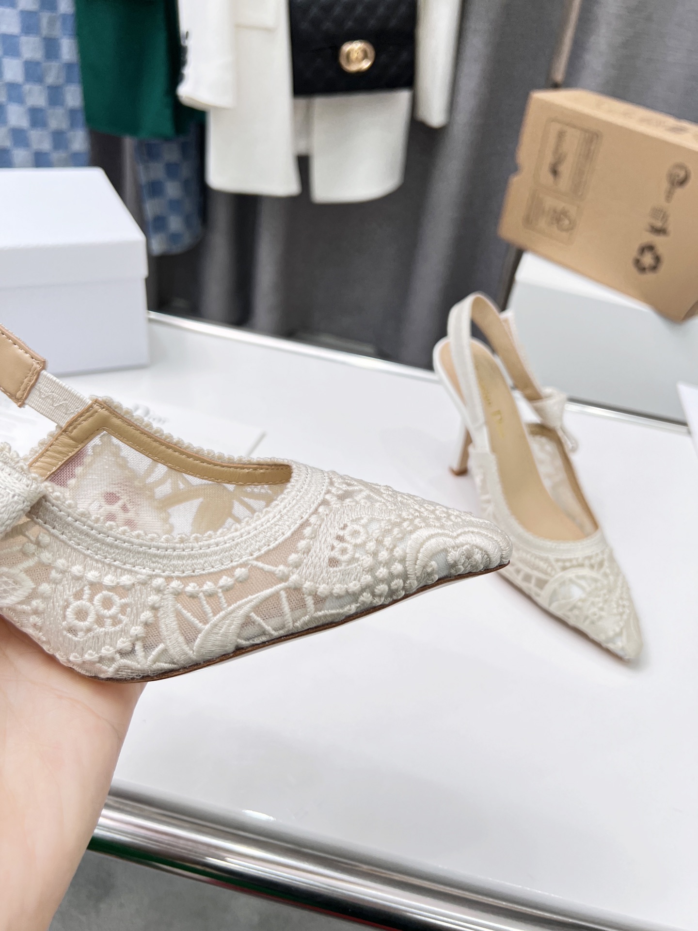 Christian Dior Women’s J’Adior Slingback Pump White For Women CD KCP945MCM_S03W