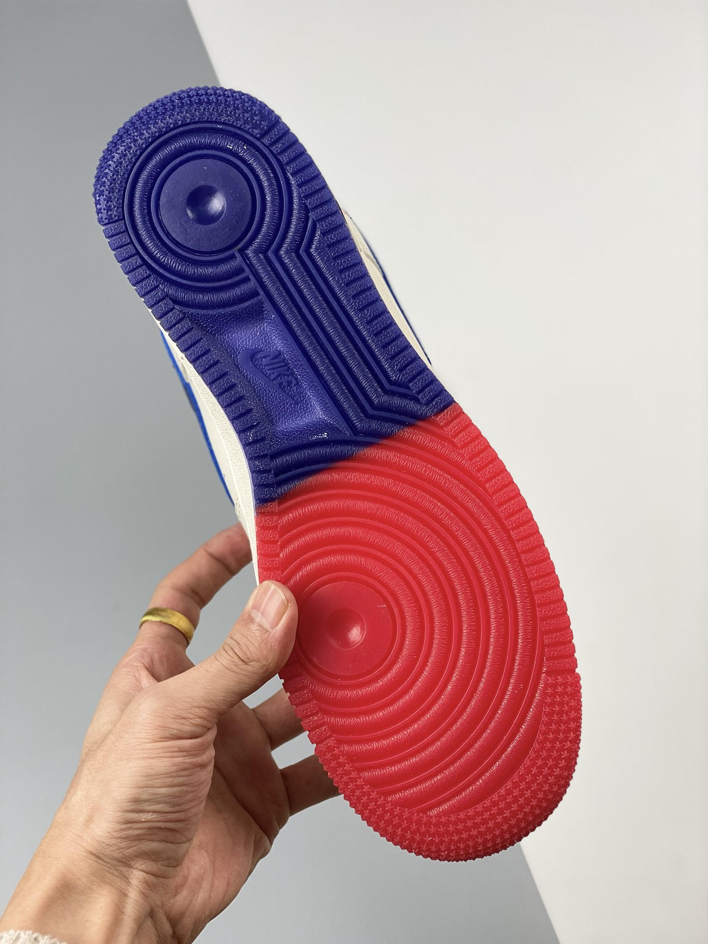 Custom Nike Air Force 1 Low ‘World Cup 2022’ White Blue Red For Sale
