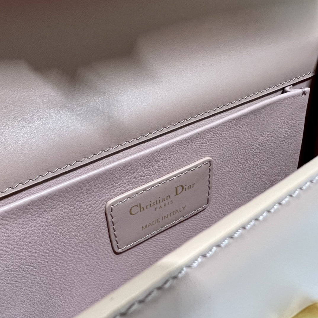 Dior 30 Montaigne East West Bag With Chain White/Pink/Black/Brown For Women 8.5in/21.5cmUHEL_