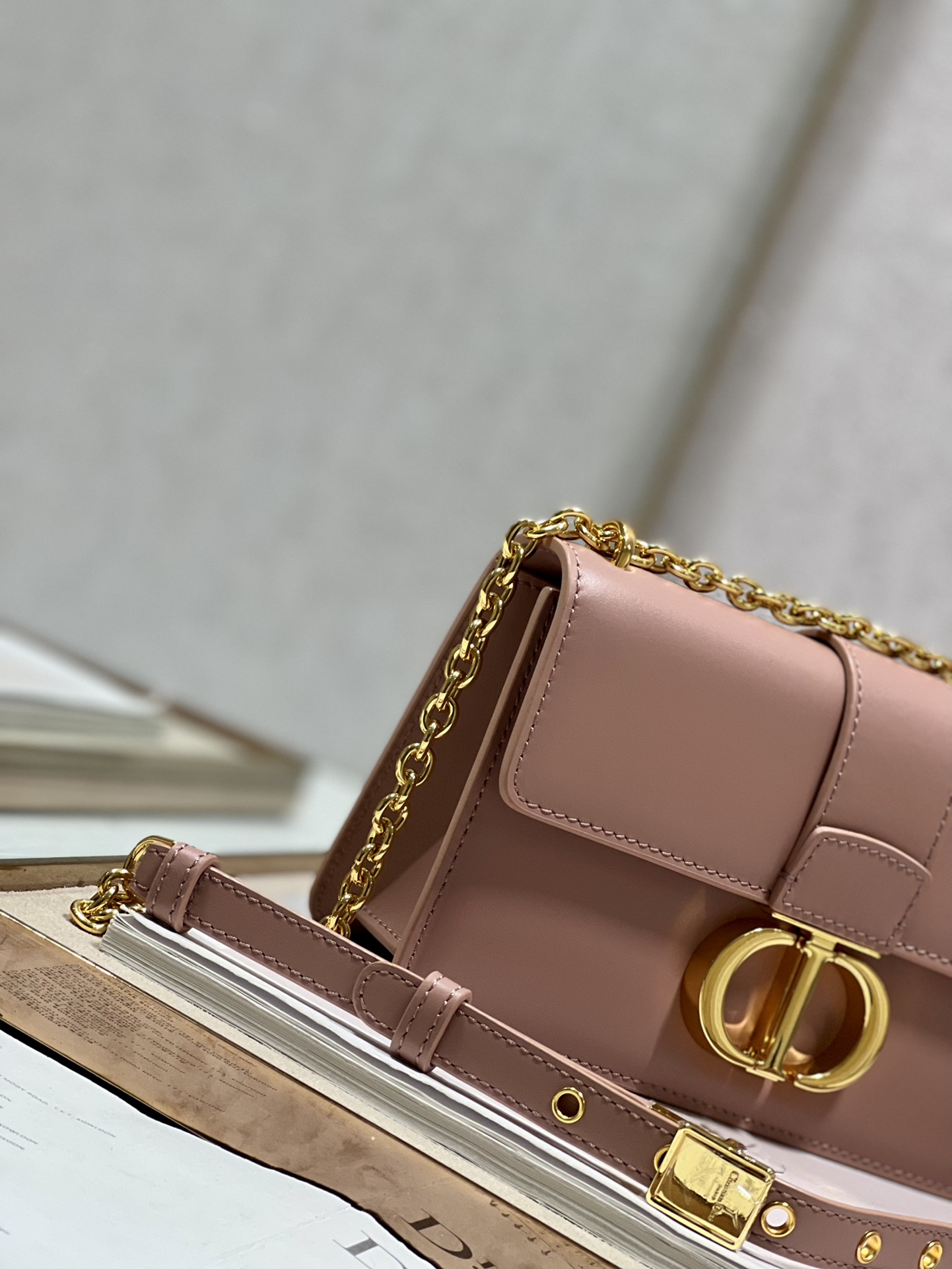 Dior 30 Montaigne East West Bag With Chain White/Pink/Black/Brown For Women 8.5in/21.5cmUHEL_