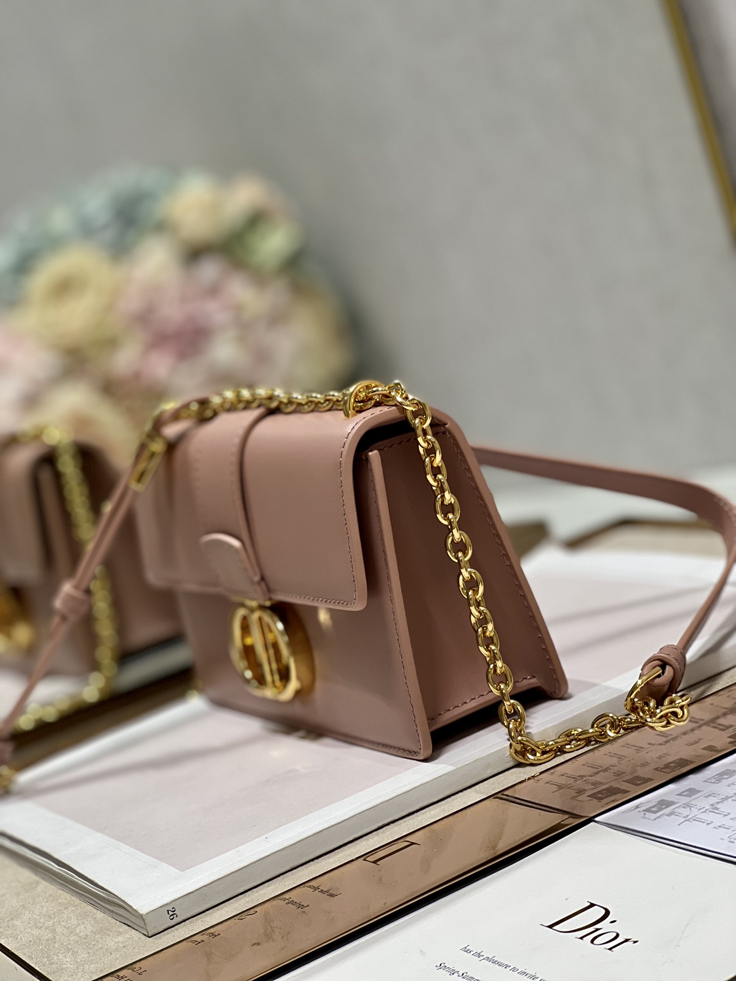 Dior 30 Montaigne East West Bag With Chain White/Pink/Black/Brown For Women 8.5in/21.5cmUHEL_