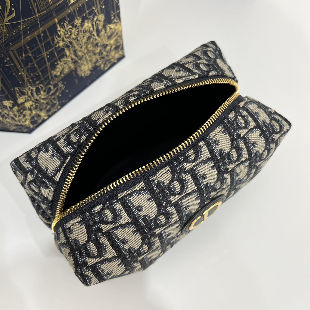Dior 30 Montaigne Venus Pouch Beige For Women 8.5in/21cmUTZQ_