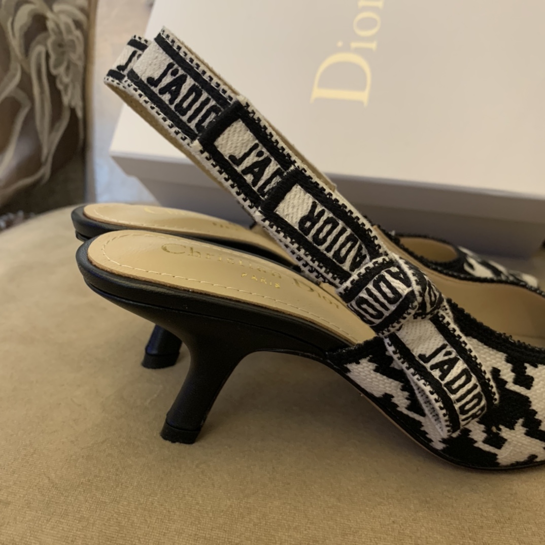 Dior CD J’Adior Slingback Pump Black And White For Women 2.6 in / 6.5 cm