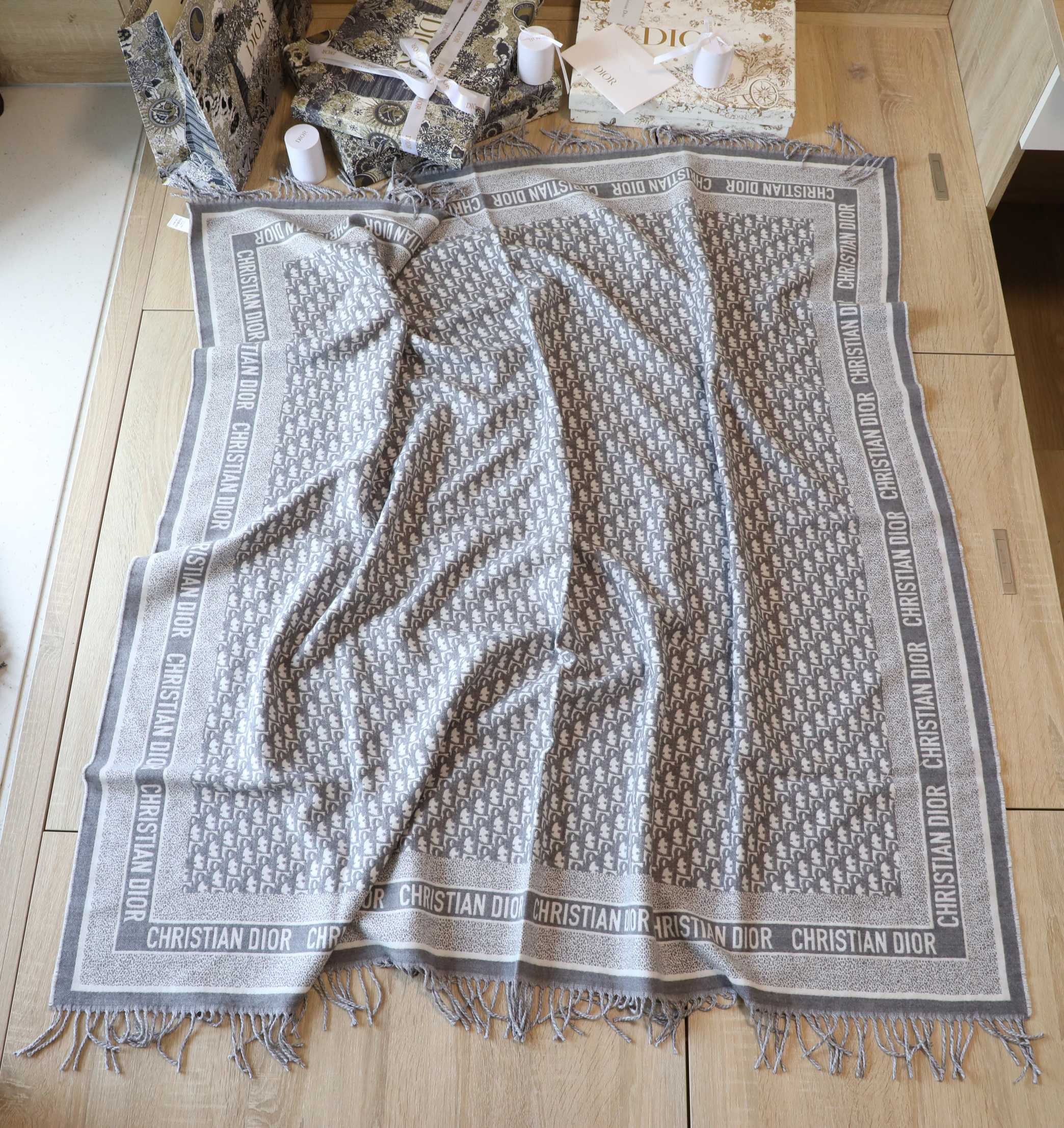 Dior Oblique Diortwin Square Gray and Navy Blue Silk Twill Scarf 150cm/71in