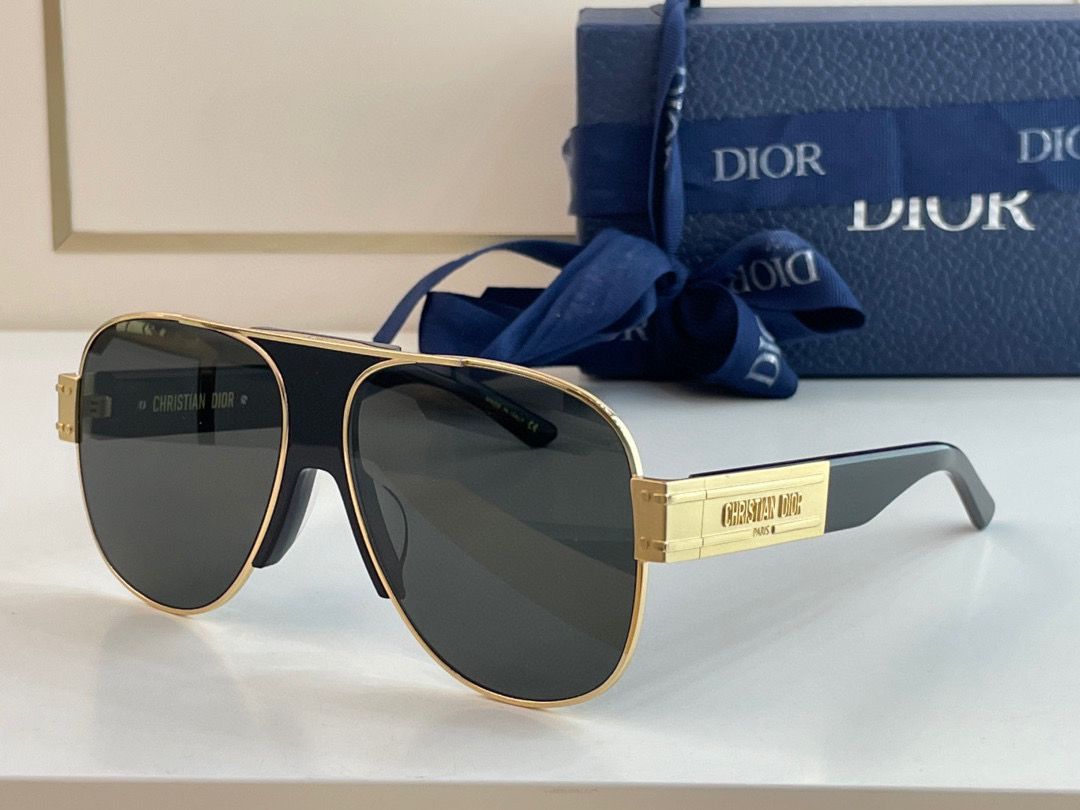 Dior Signature A3U