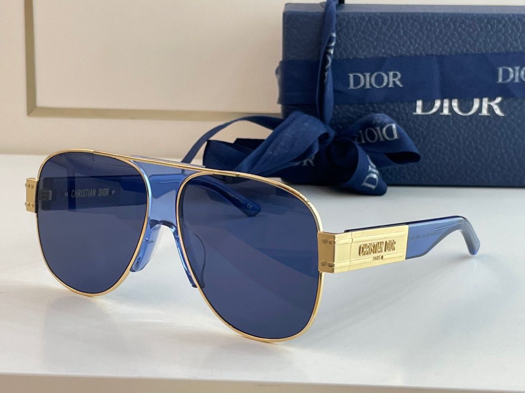 Dior Signature A3U